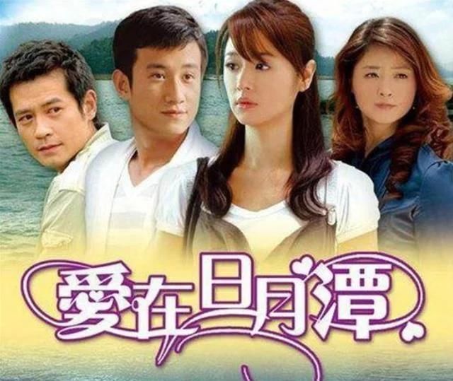 文章与蒋欣10年前的合影，网友：没有了美颜滤镜