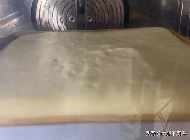 芋头控的最爱！大叔教你改良版芋泥蛋糕，香甜松软，比奶油热量低