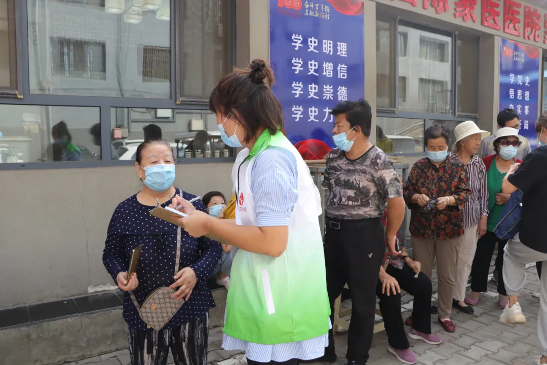 玉泉区：加班加点有序推进新冠疫苗接种工作