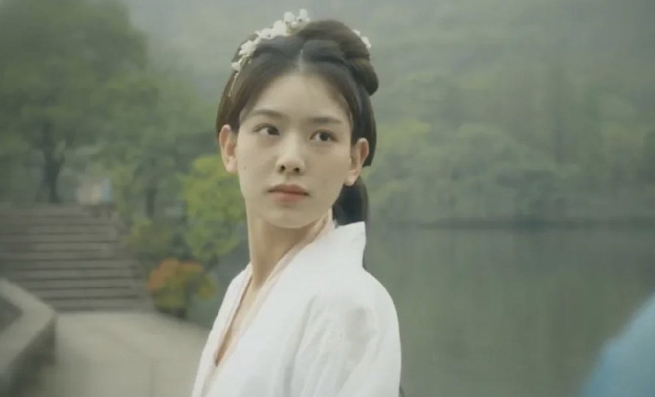 同样是网红，当孙一宁和“紫薇”同框，差的不