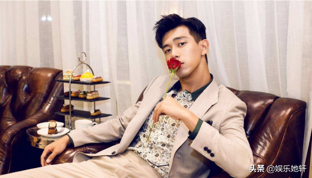 传言成真！李现新剧正式官宣，女主众望所归，