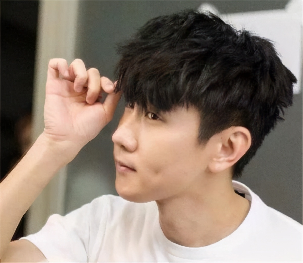 Lin Junjie does not change hair style all the year round, netizen doubt is wigged, direct seeding enrages innocence of size eyesight card