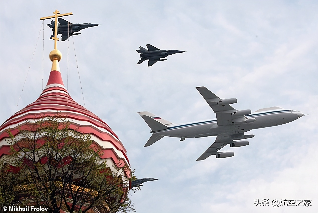 俄總統普京世界末日飛機盜竊案嫌疑人被捕，通信密碼或洩露