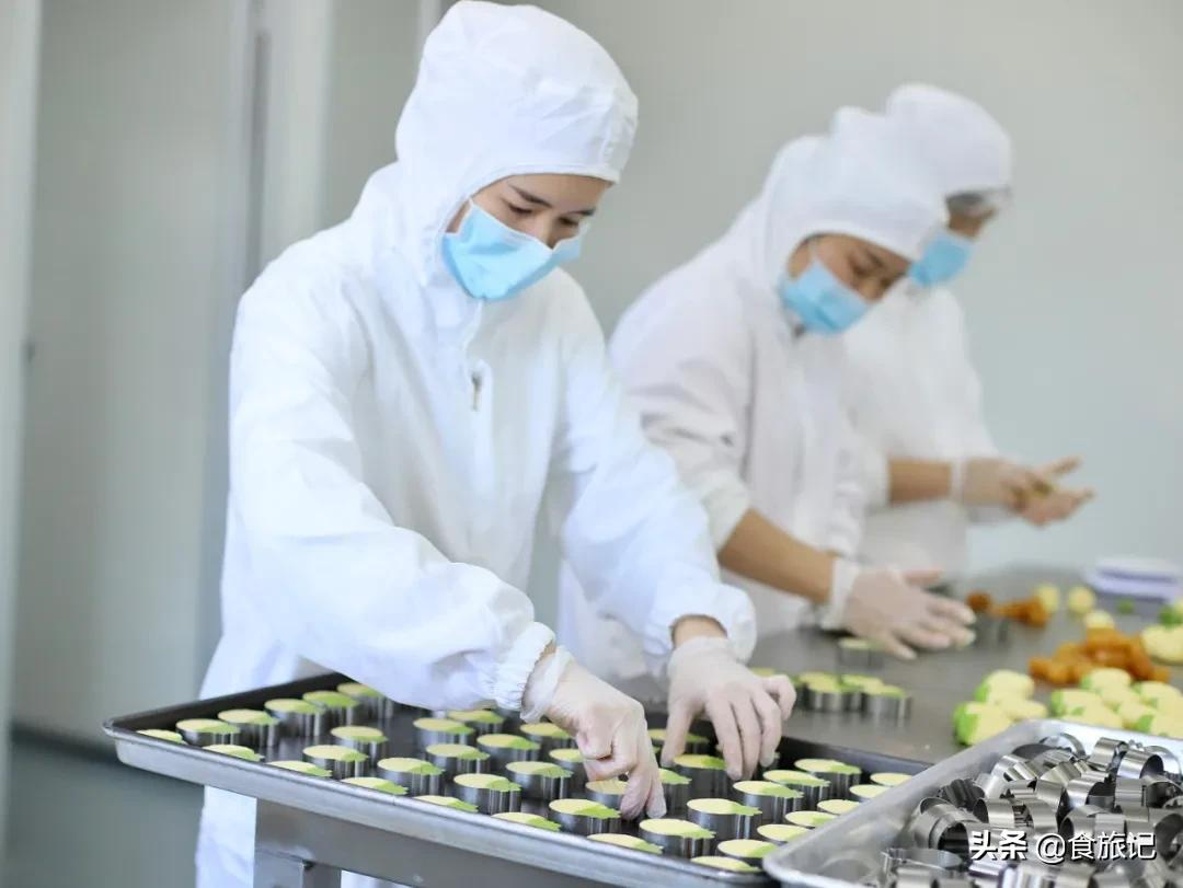 不用菠萝刀,不用挖果眼,吃金钻凤梨,也可以吃西瓜一样简单