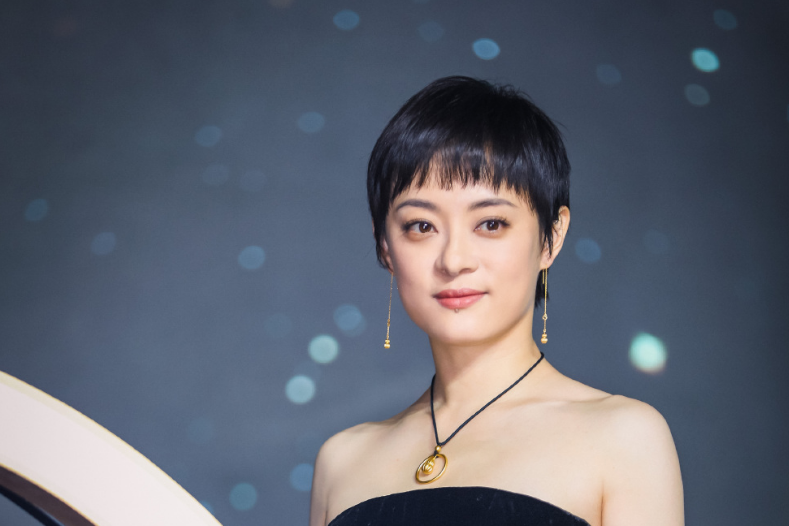 孙俪“转行”成作家，发长文卖新书，粉丝却表