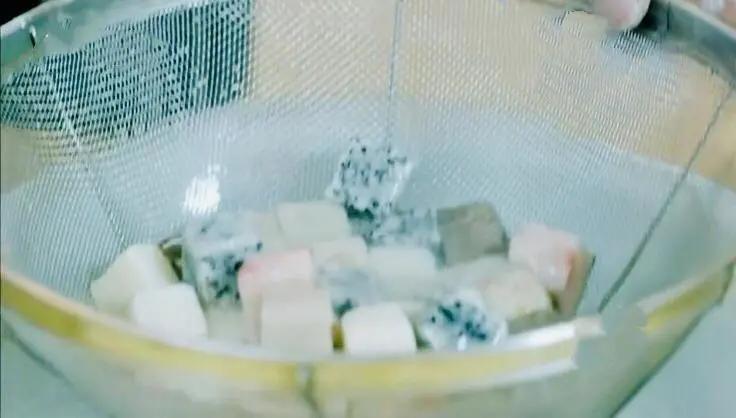 元宵爆卖有多忙？凌晨开工天一亮就发货，老板快疯了