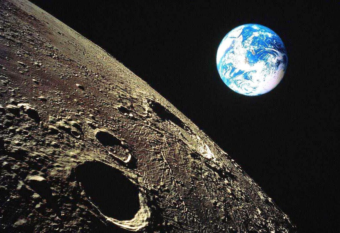 宇航员连牺牲都不怕，为什么从月球上看地球感到恐惧？