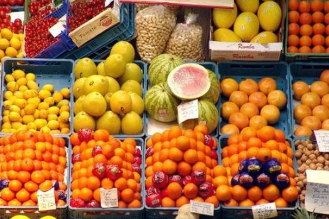 中国超市黑马：一年疯狂扩张300多家店，连沃尔