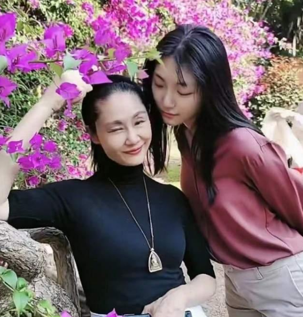 于文华与斯琴高娃 陆树铭畅聊往事引发了网友讨论
