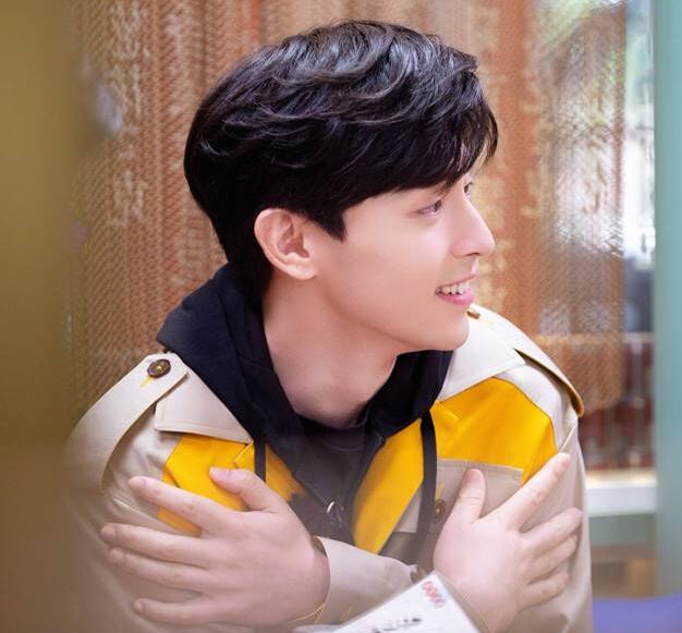 《极挑6》首播口碑就崩了，被嘲强行煽情，节目