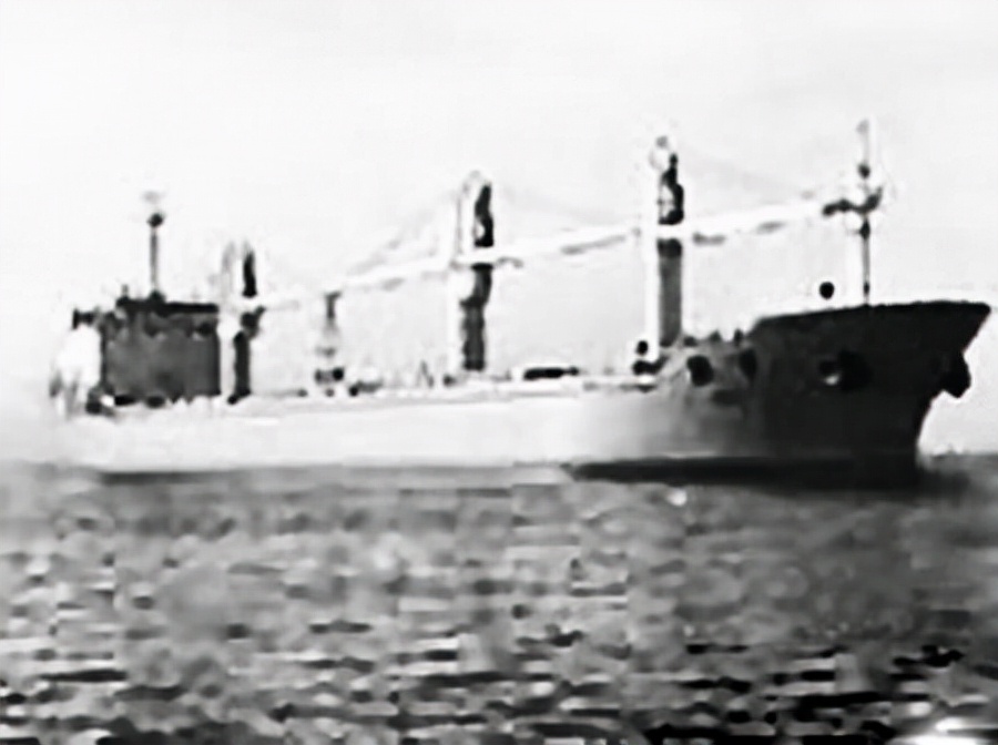 中國貨船遭遇索馬里海盜，四枚火箭彈打向貨船，最後結果如何？