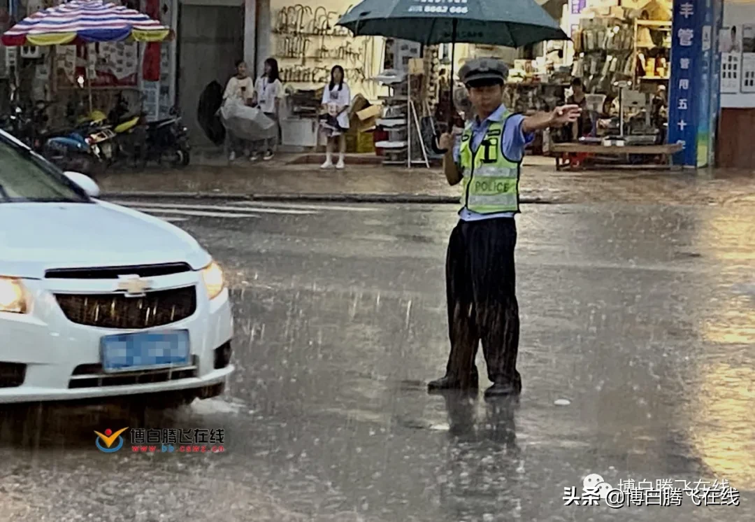 感动！不管刮风下雨，博白这群人依然坚守不退······