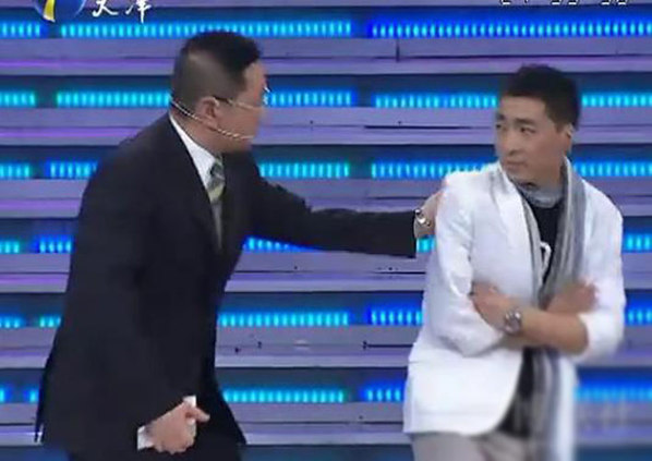 从央视名嘴，到网络节目“混饭”吃，张绍刚是如何“堕落”的？