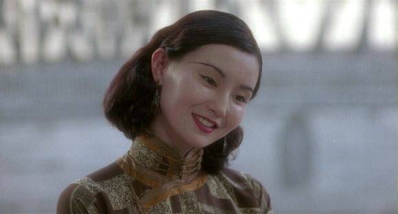 阮玲玉临终前有多惨：丈夫掌掴，自己喝毒粥，