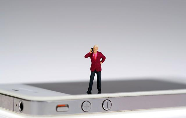 如果手機(jī)連上WiFi，移動(dòng)數(shù)據(jù)需要關(guān)閉嗎？中國(guó)移動(dòng)給出了答案