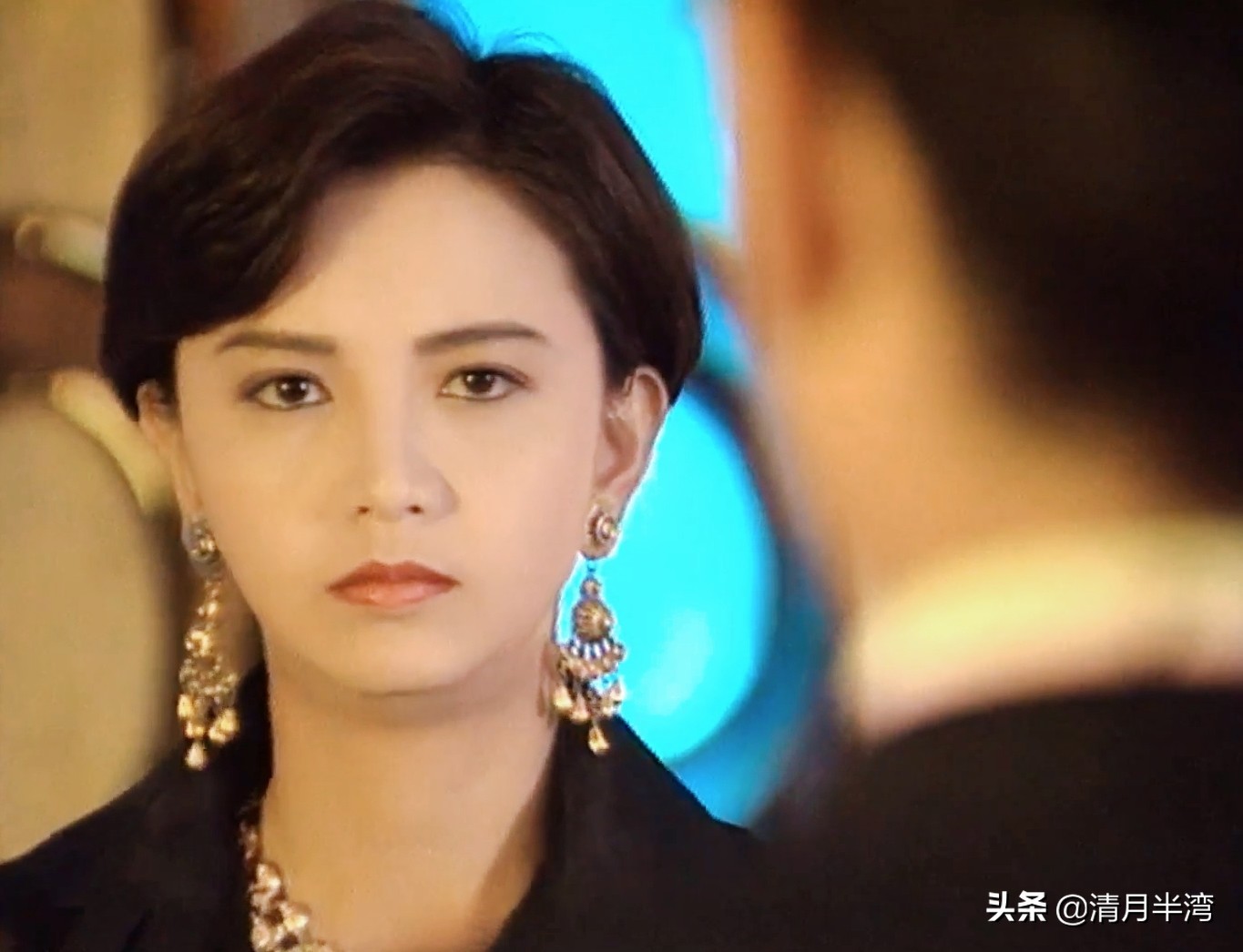 神仙打架的90年代，10位港剧短发美人，谁击中了你的审美？
