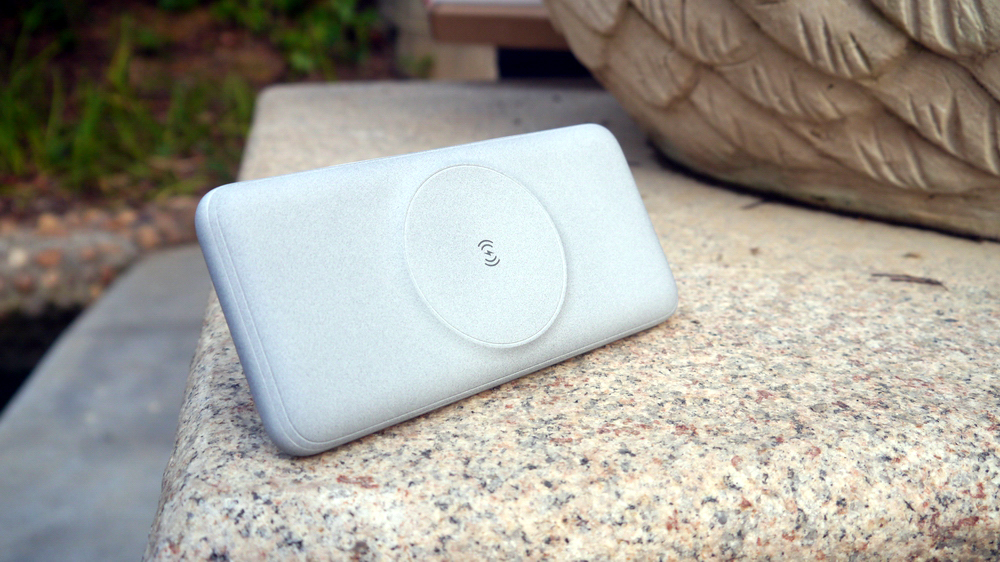 旅行必备装备推荐：南卡无线充电宝POWER3