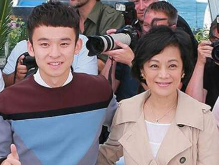 她从一无所有到拥有23家公司，杨天真成功的背后靠的是什么