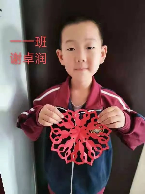 保定东方双语丨东方双语小学部的孩子们给大拜年啦