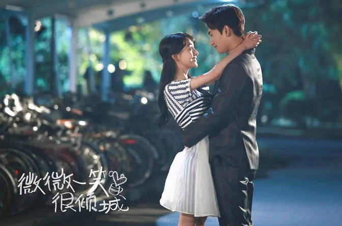 郑爽怒怼合作方背后，怎么活成了“个性热搜女王”