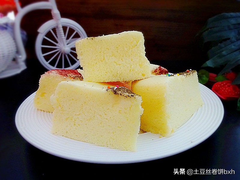 最简单的完美蒸蛋糕，几步就好，细腻润燥又解馋，吃一次忘不了