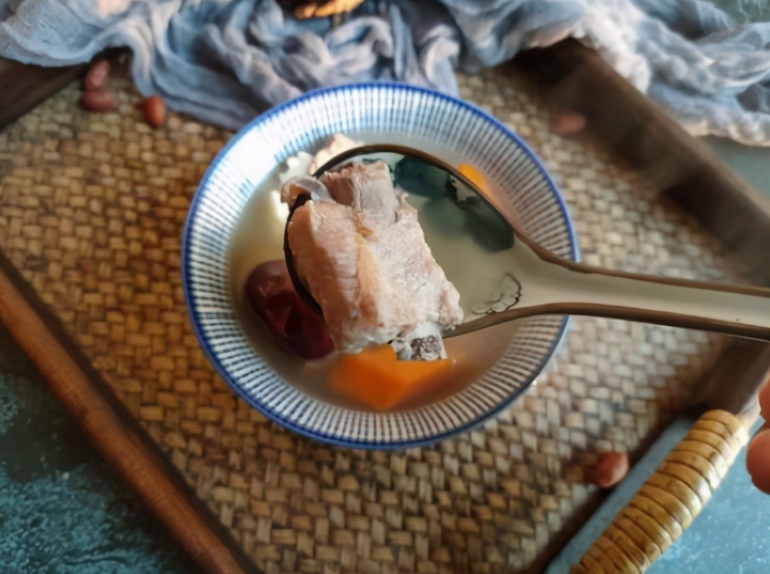 图片[3]-清炖排骨汤做法步骤图 汤白味浓-起舞食谱网