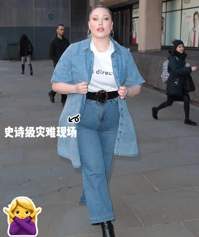 你穿短上衣+高腰裤的模样,美到犯规