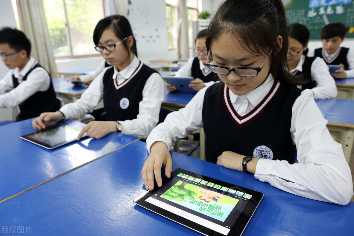 教务系统管理系统 考勤管理 自动排课 方便快捷