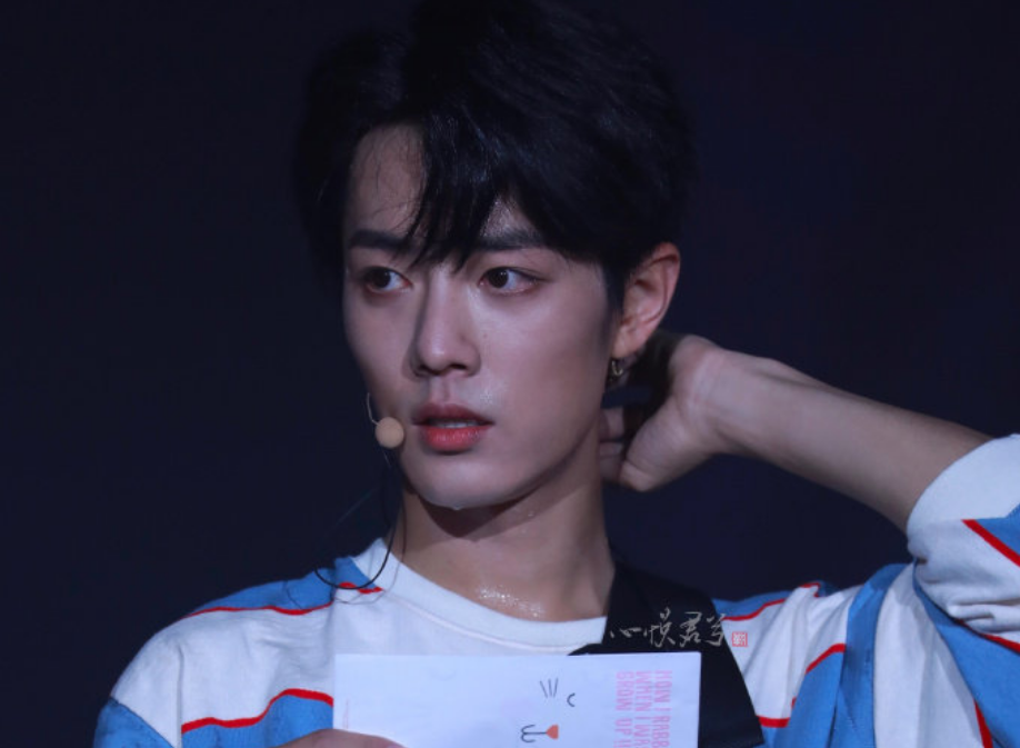 肖战首次回应为什么，社交软件上他不在活跃，