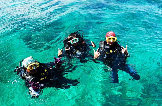 冬天旅行首选目的地，三亚吃喝玩乐全攻略，给你最悠闲的海岛时光