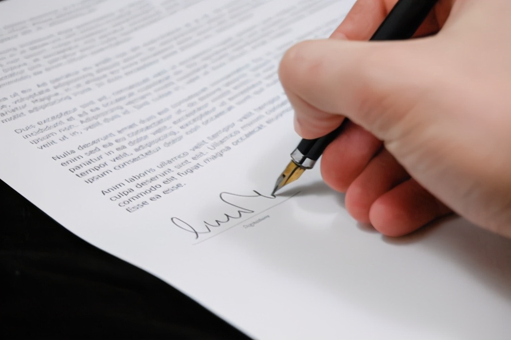 保单代签名，保险合同是否有效？