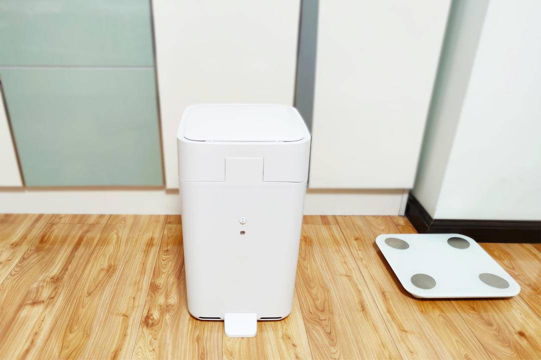 拓牛旗舰新品开箱，天猫精灵智能联控，一句话搞定打包换袋