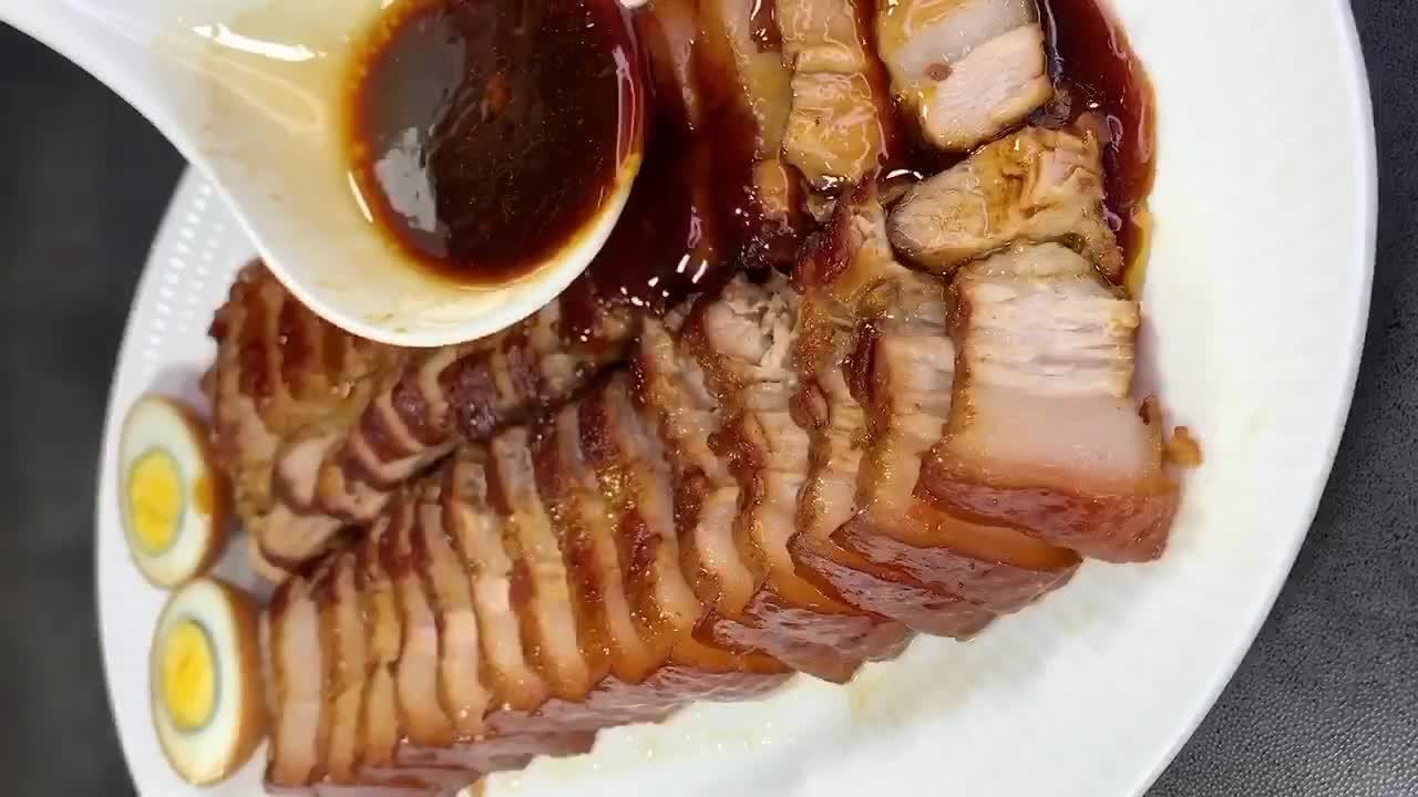 教你做家常鹵肉，肥而不膩入口即化，色澤誘人擔保下酒又下飯
