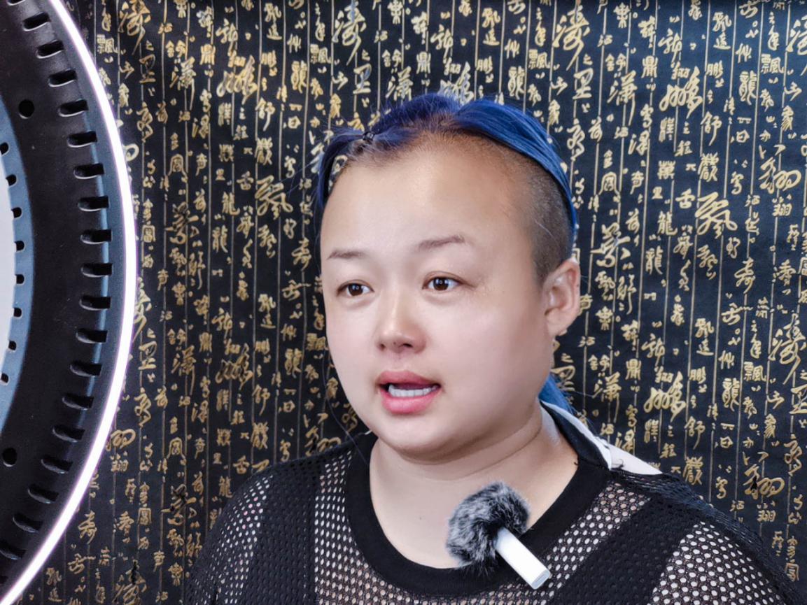 個(gè)頭小，拾音好。UP主體驗(yàn)塞賓無線智能麥克風(fēng)