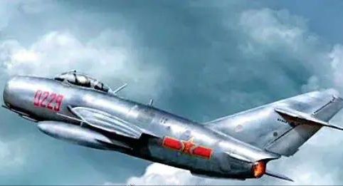 1956年，中国击落美军侦察机，共毙敌16人，差点引发中美大战