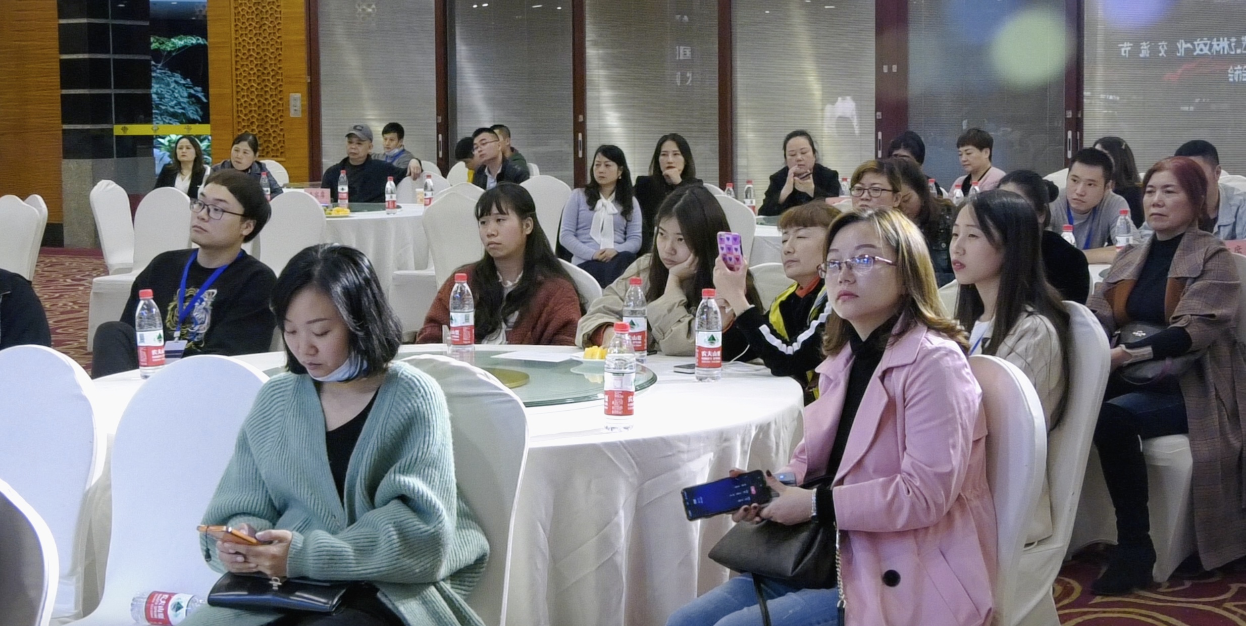 校园国风艺术文化交流节《小爱豆来了》拉开帷幕