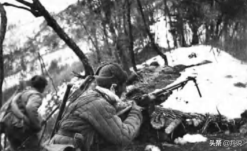 长津湖教训深刻，军长张仁初做检查，师长差点