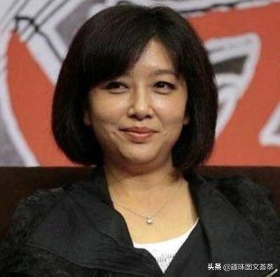 52岁江珊从133斤到99斤，美回颜值巅峰，直言不跑