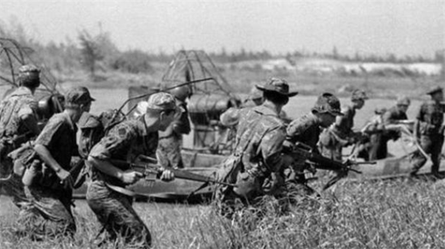 无法回国的侦察兵“飞虎”：遗体被敌军浇筑在