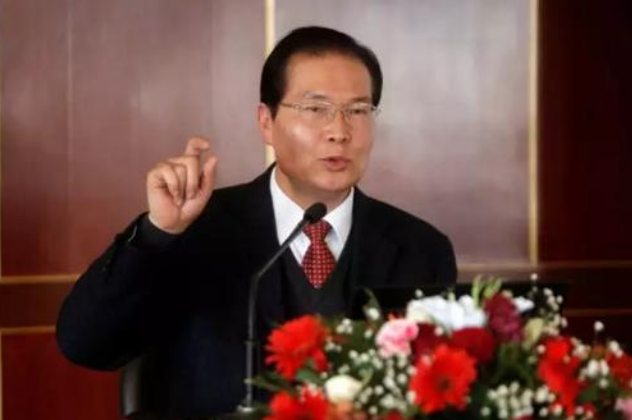 联想从民族骄傲，沦落为“过街老鼠”，完美诠