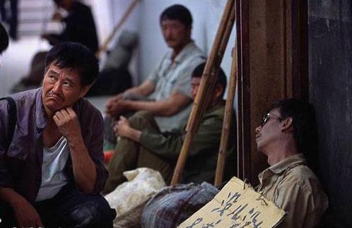 《落叶归根》是一部国产好片，但如果不是赵本