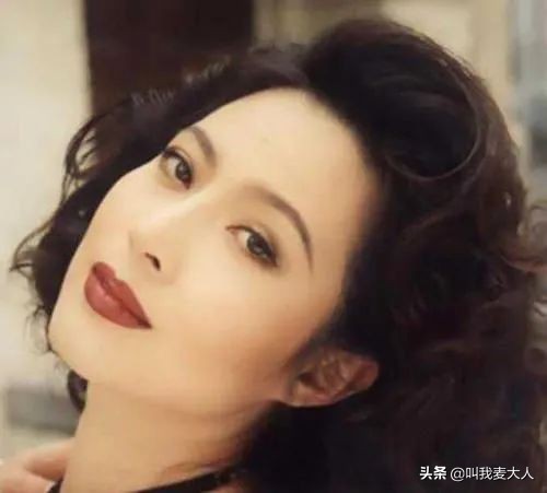 老戏骨孙淳：陪患病妻子35年零绯闻，一生丁克无子，晚年和狗相伴