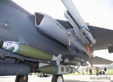 ��10�ܷ����պ���F15�Ͷ����ǵ���30֮������ͻ���