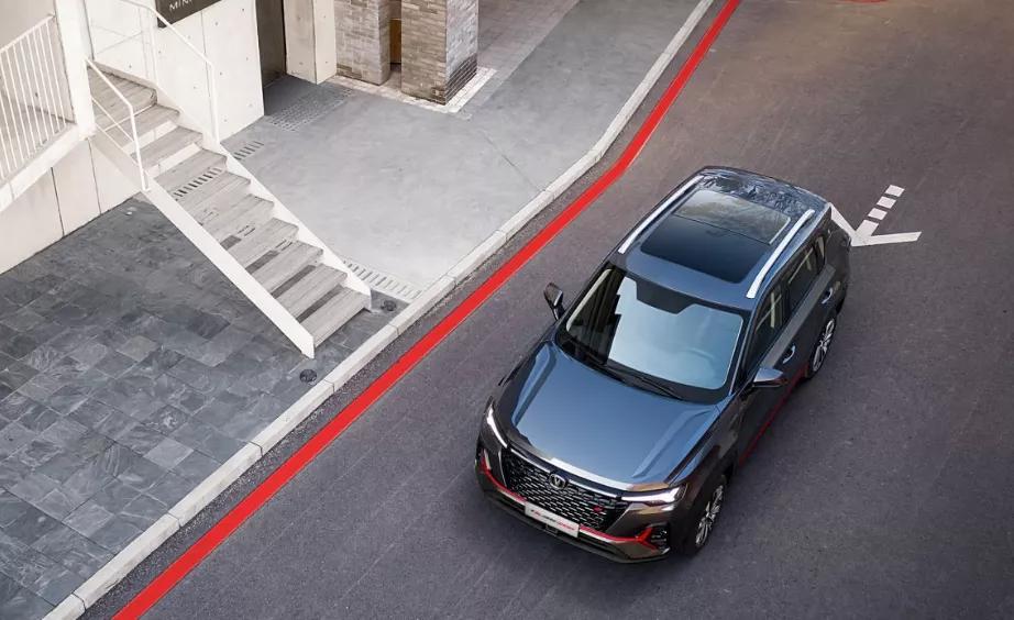 这款车难道不比缤智、XR-V帅？10多万元买它不亏！