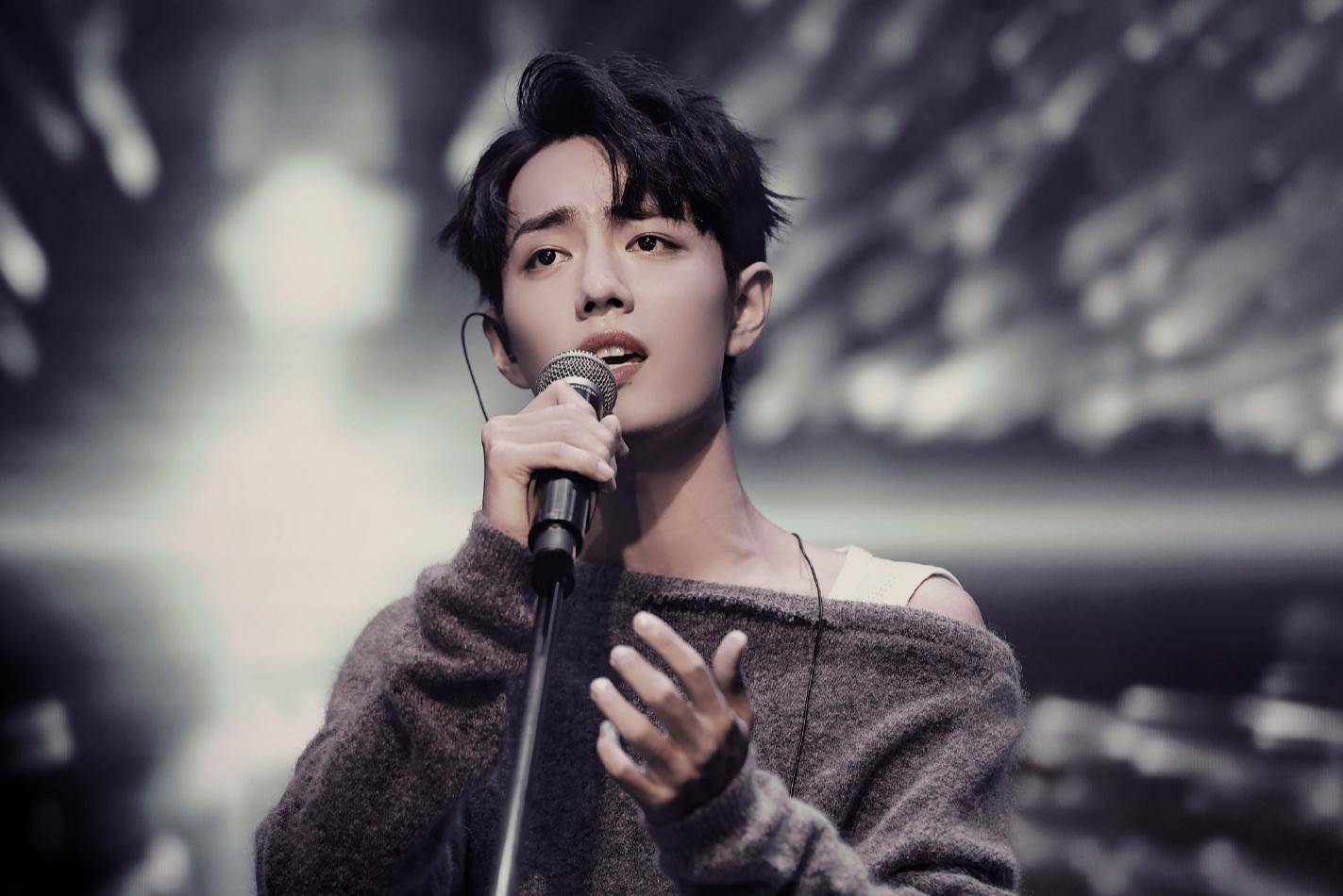 227风波过后：肖战成了“评论家”，工作室改发