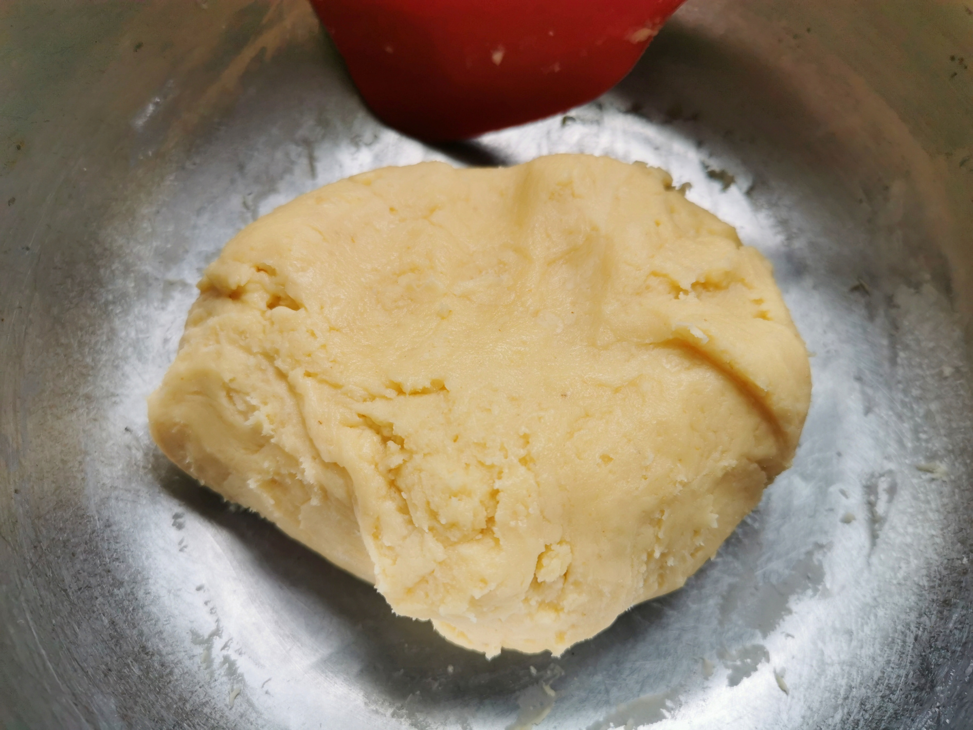 自製花生醬，不加水不加油，香濃細膩，用來做曲奇餅乾太香了