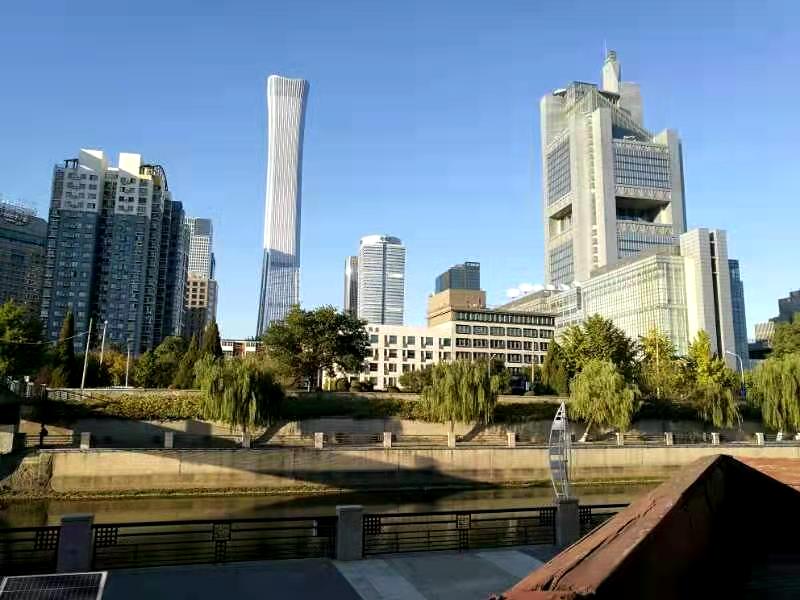 共工网诗人：贺新郎·冬游景山公园