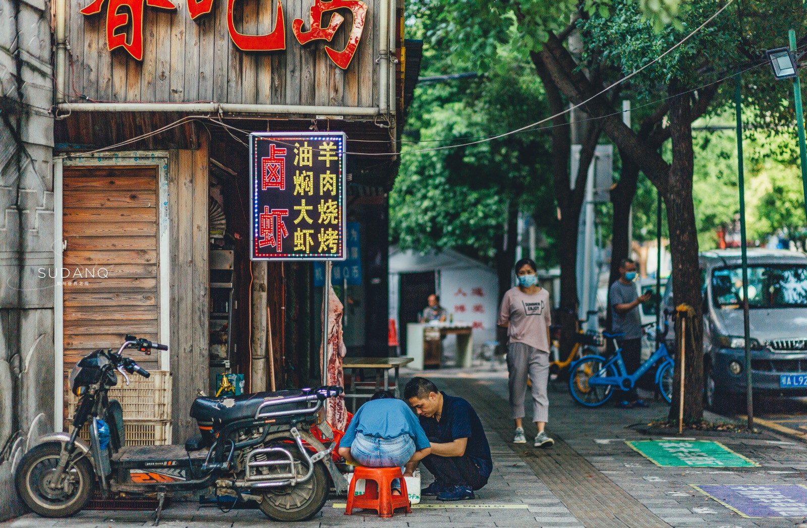 街拍武汉：这是一座怎样的城市