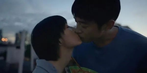 我的姐姐：逼死你的，不是弟弟和原生家庭！因为你还处在底层