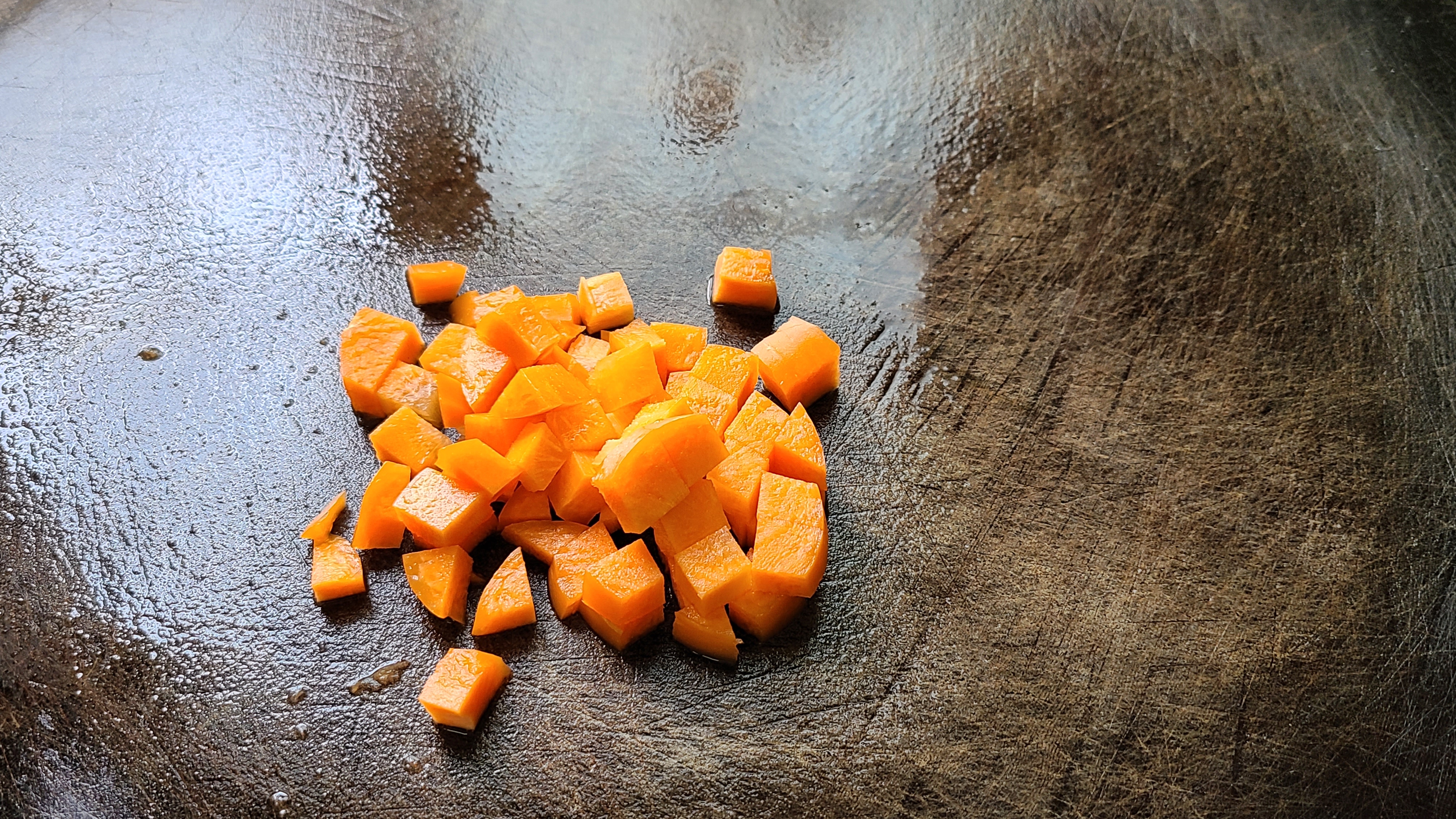 广东很好喝的海鲜粥，9分钟就能熬得又浓又稠，味道鲜美